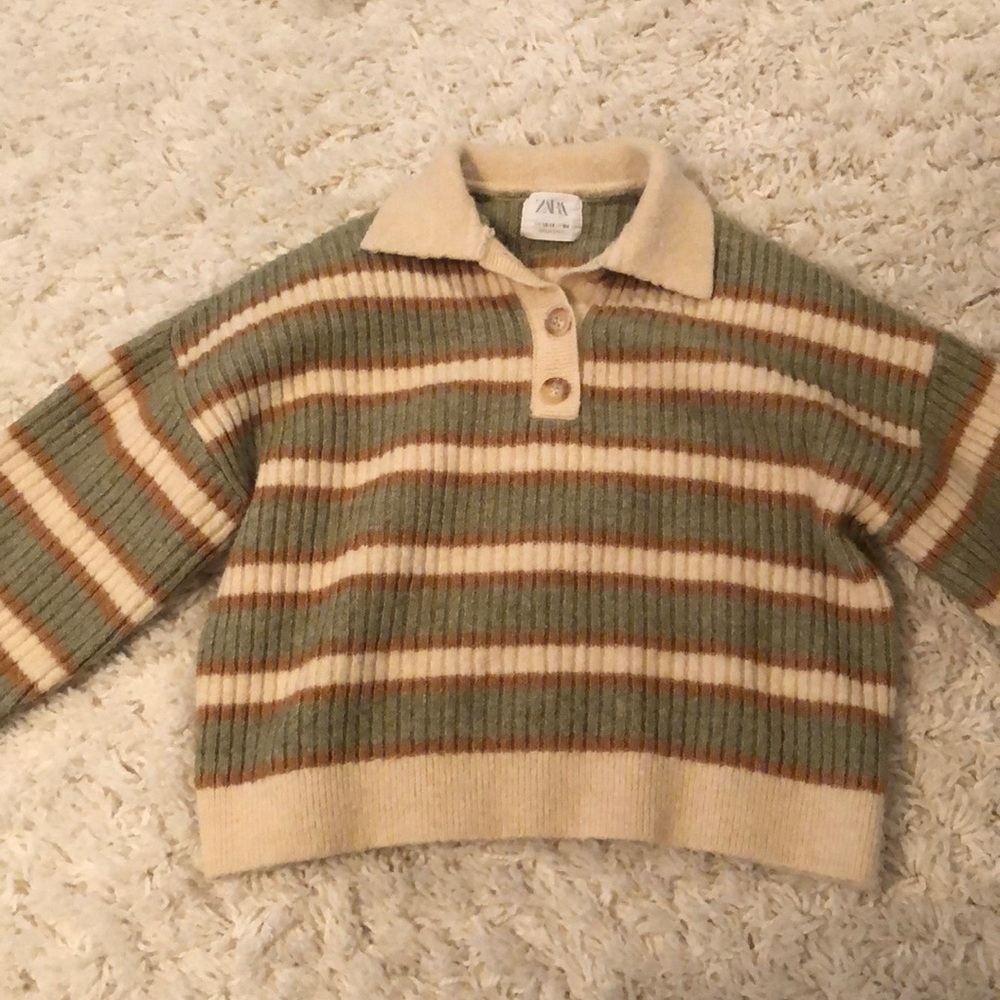 Comfy striped sweater from Zara with collared